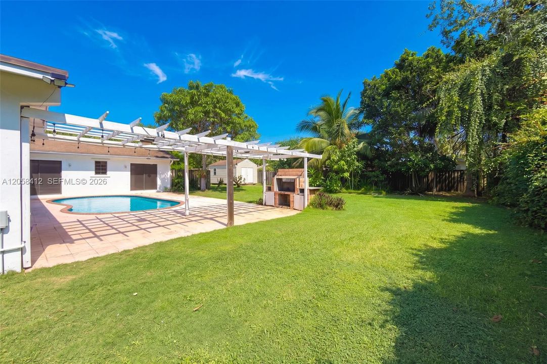 В аренду: $4,950 (5 спален, 3 ванн, 2573 Квадратных фут)