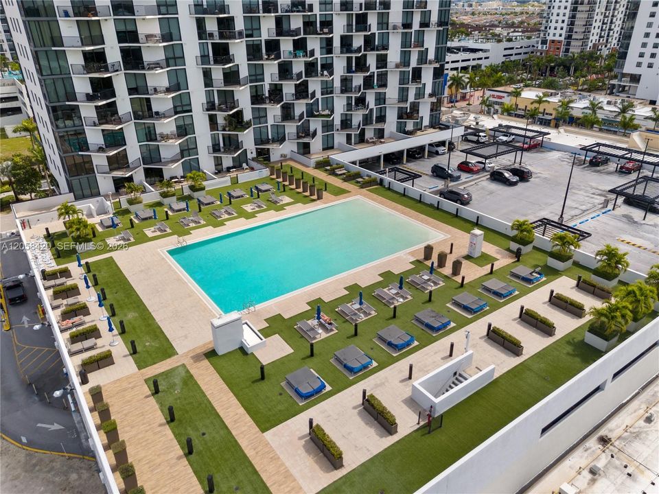 В аренду: $4,600 (3 спален, 2 ванн, 1333 Квадратных фут)