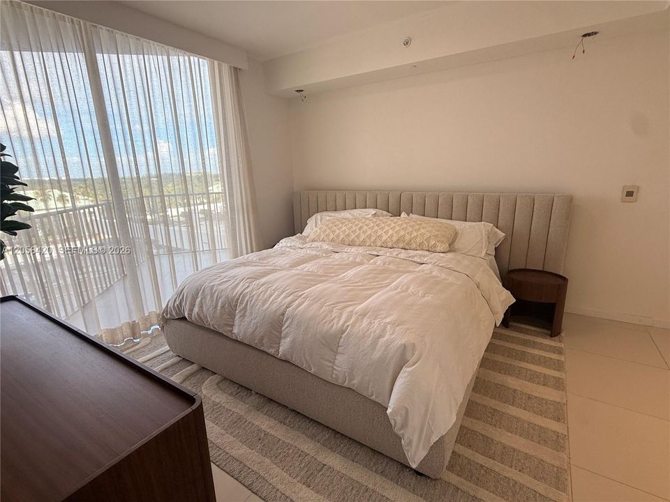 В аренду: $4,600 (3 спален, 2 ванн, 1333 Квадратных фут)