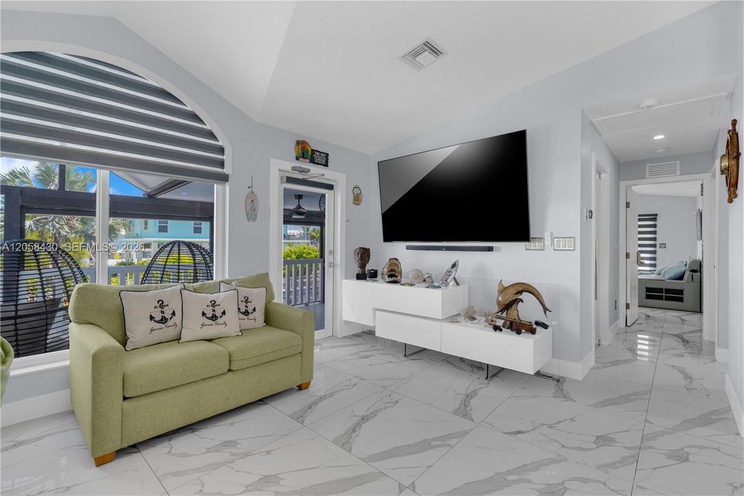 En Venta: $1,899,000 (3 camas, 3 baños, 1798 Pies cuadrados)