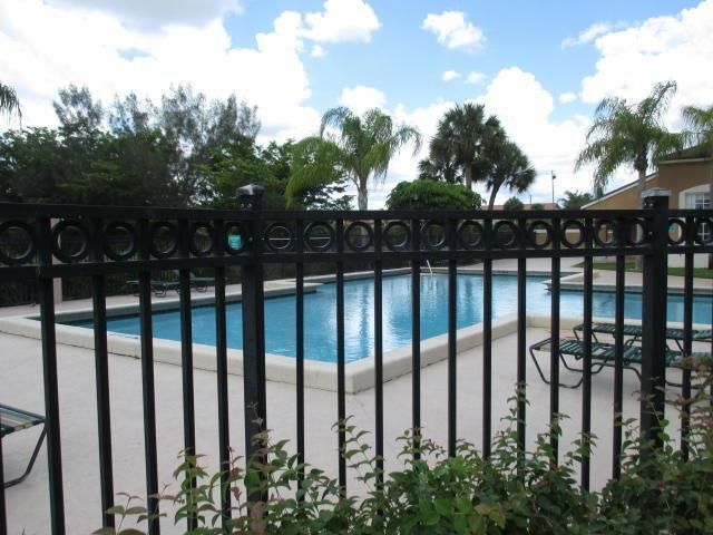 pool 2