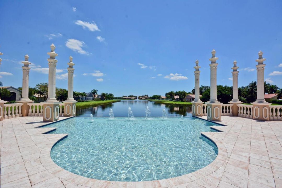 entry infinity pool