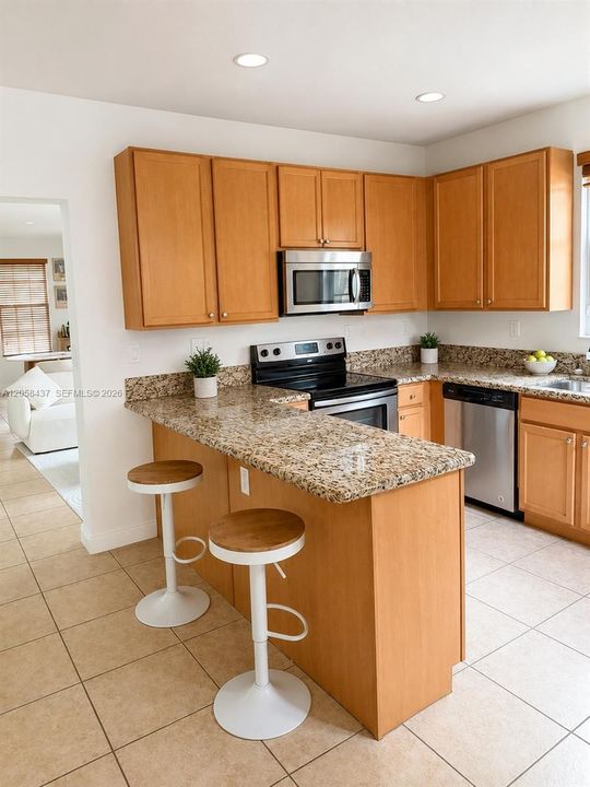 В аренду: $3,100 (3 спален, 2 ванн, 1660 Квадратных фут)