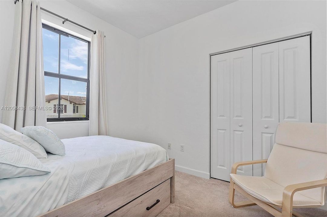 For Sale: $435,000 (3 beds, 2 baths, 1362 Square Feet)