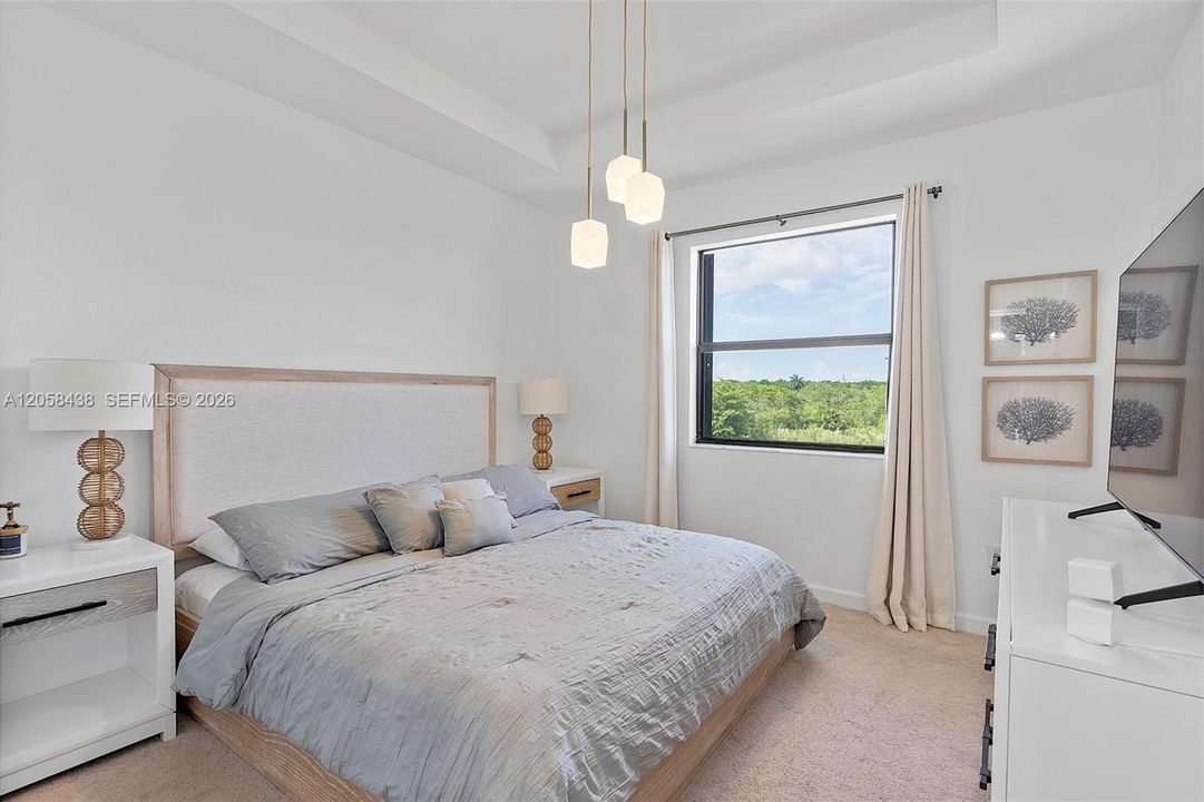 For Sale: $435,000 (3 beds, 2 baths, 1362 Square Feet)