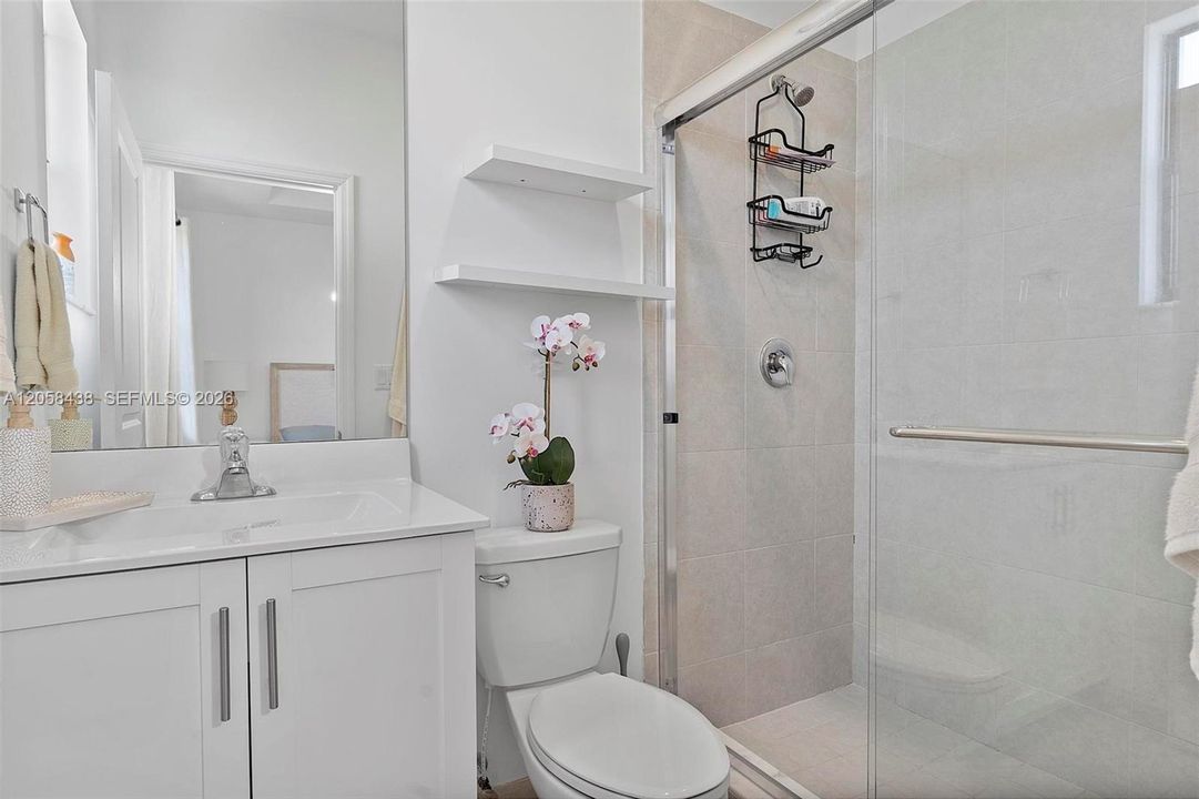 For Sale: $435,000 (3 beds, 2 baths, 1362 Square Feet)