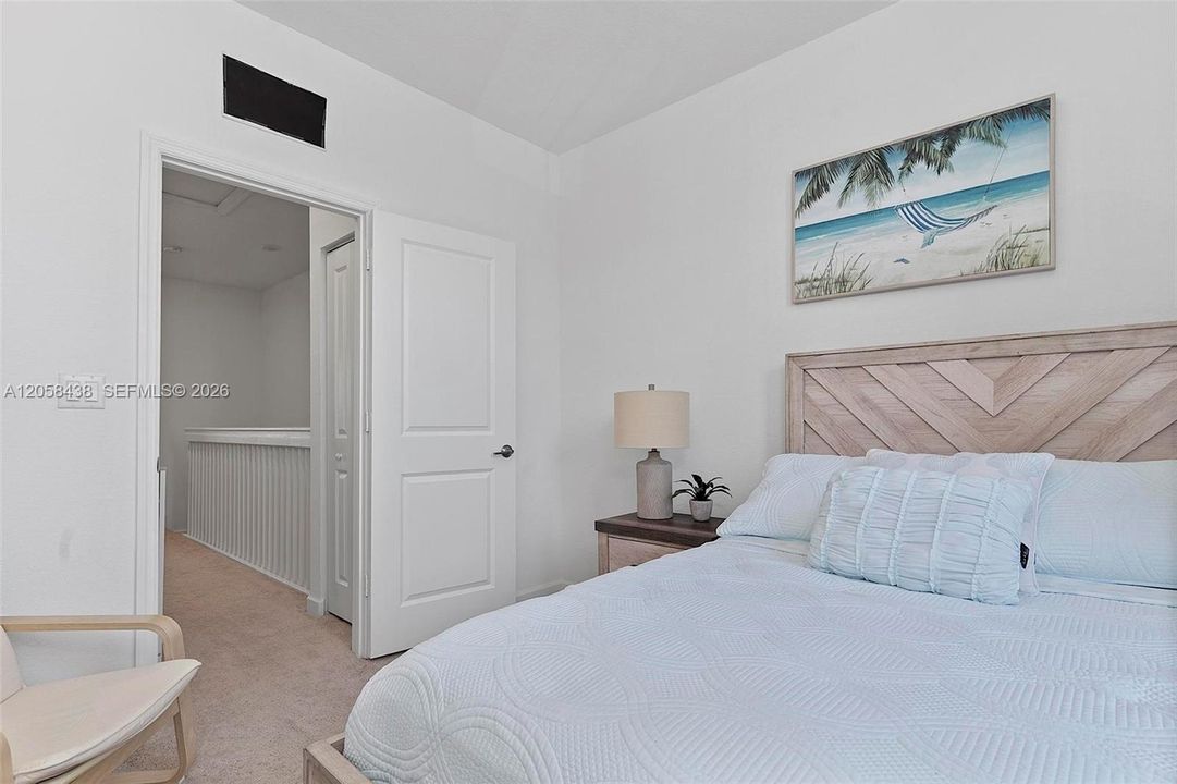 For Sale: $435,000 (3 beds, 2 baths, 1362 Square Feet)