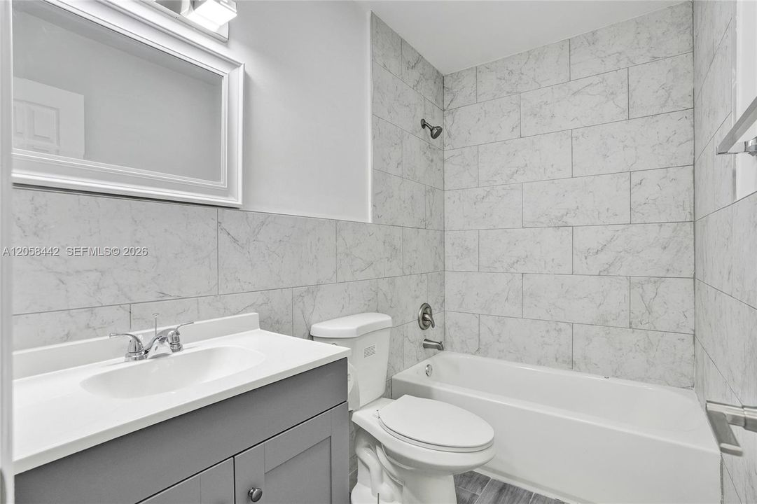 В аренду: $2,850 (3 спален, 1 ванн, 1080 Квадратных фут)