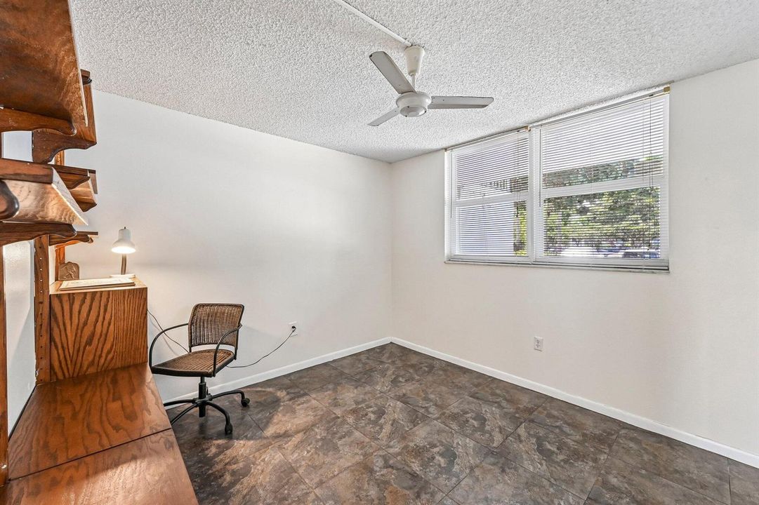 23-web-or-mls-Lime Bay Blvd 103-S2107-02