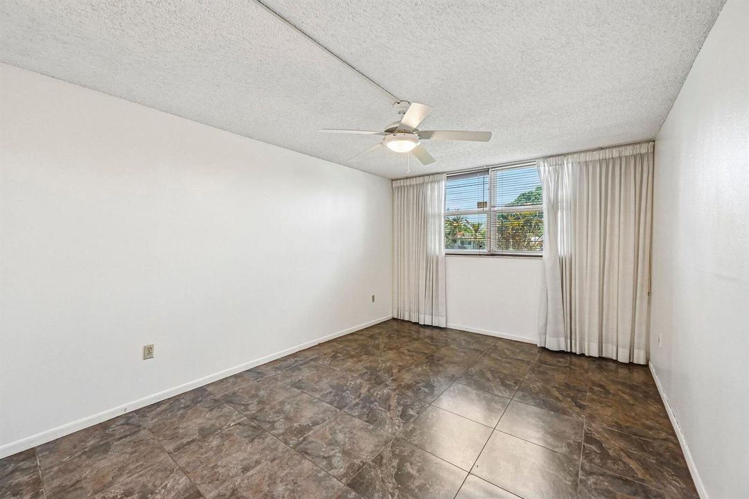 16-web-or-mls-Lime Bay Blvd 103-S2107-01