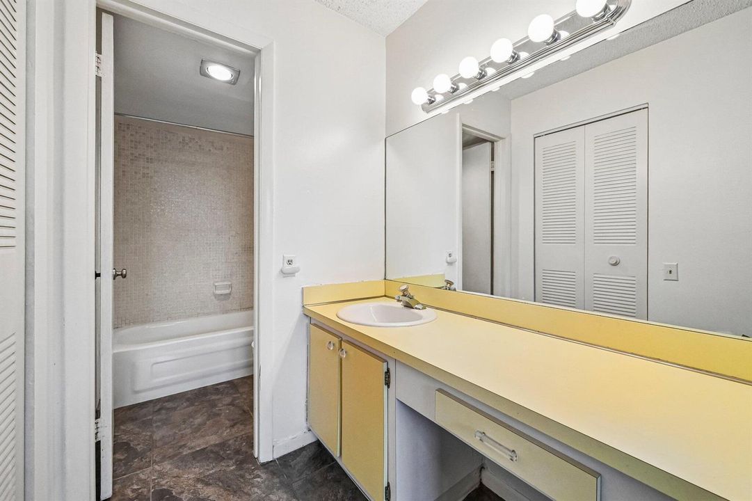 19-web-or-mls-Lime Bay Blvd 103-S2107-01