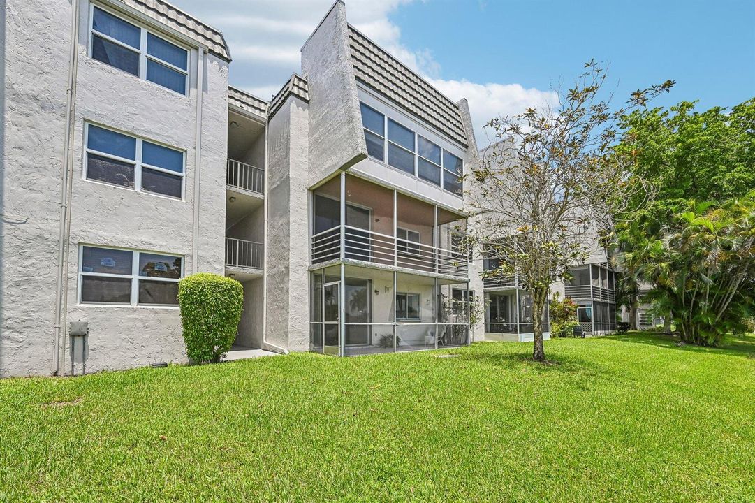 30-web-or-mls-Lime Bay Blvd 103-S2107-03