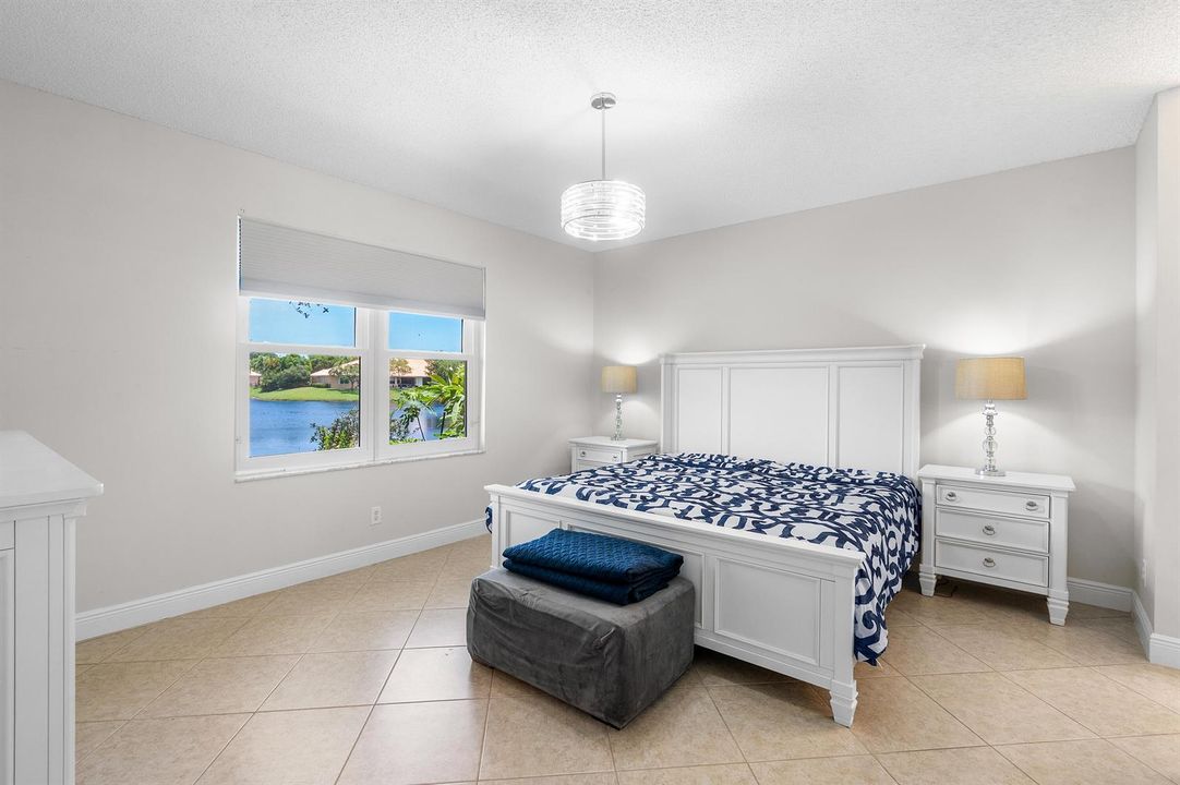 2473 S Coral Trace Cir