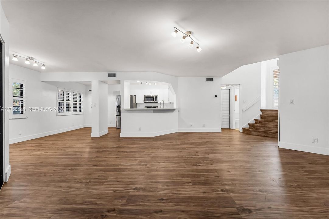 En Venta: $390,000 (2 camas, 2 baños, 1189 Pies cuadrados)
