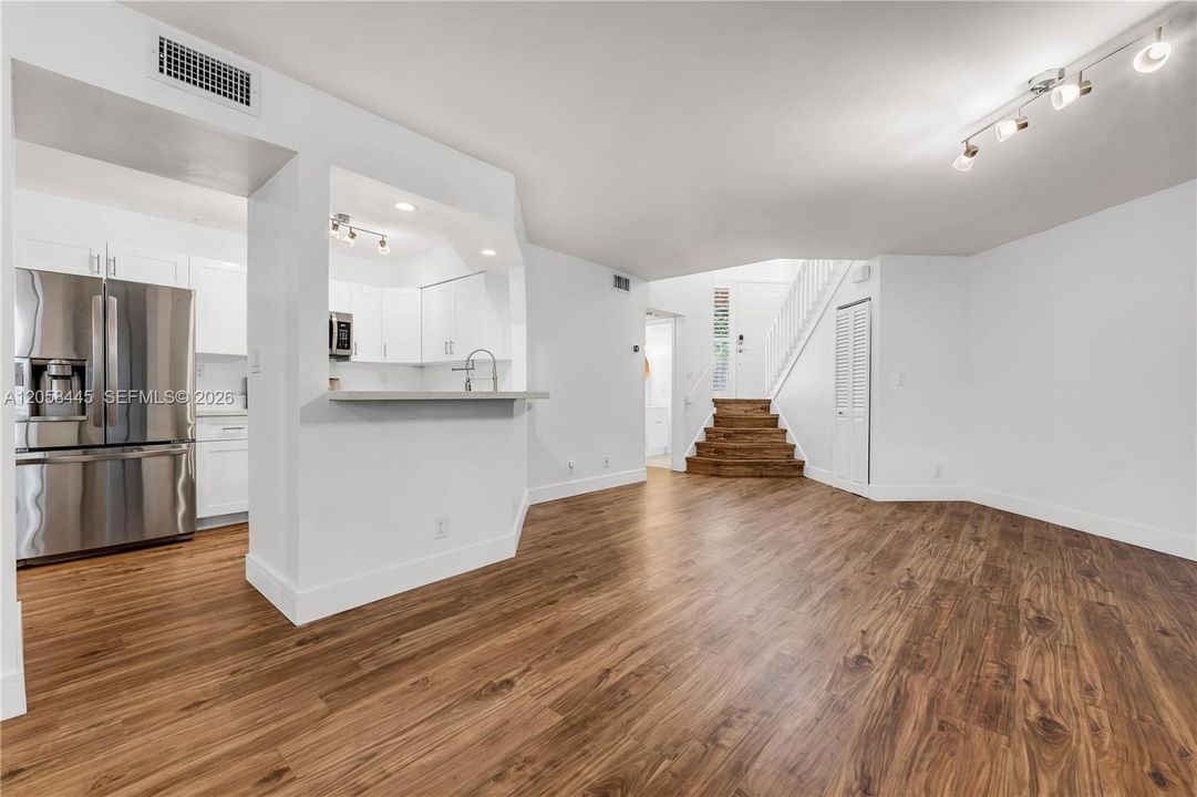 En Venta: $390,000 (2 camas, 2 baños, 1189 Pies cuadrados)