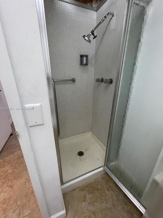 На продажу: $78,000 (2 спален, 2 ванн, 880 Квадратных фут)