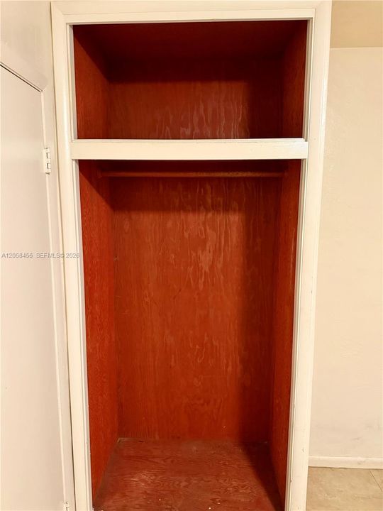 На продажу: $550,000 (3 спален, 1 ванн, 1041 Квадратных фут)