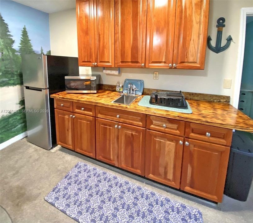 For Rent: $1,250 (1 beds, 1 baths, 0 Square Feet)