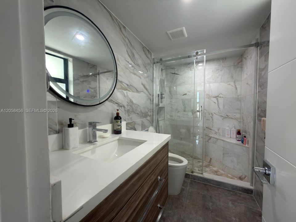 В аренду: $4,500 (2 спален, 2 ванн, 1100 Квадратных фут)