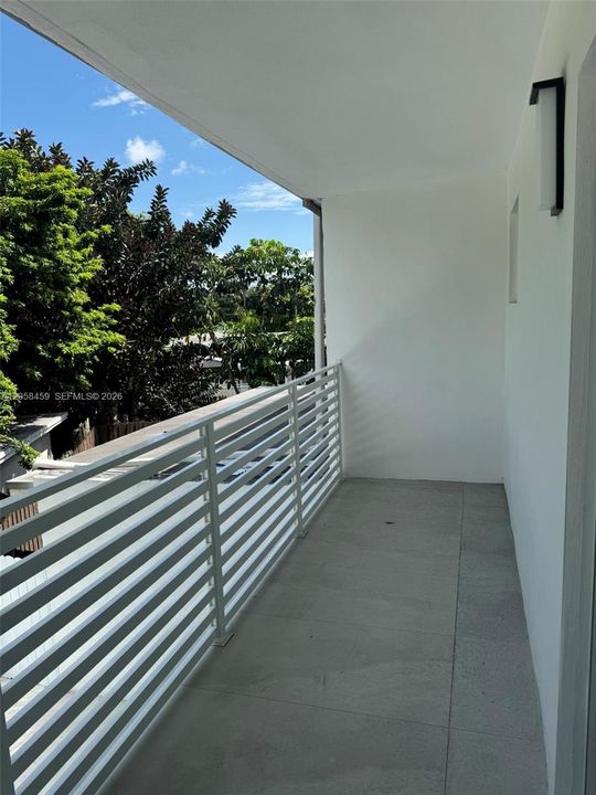 В аренду: $2,600 (2 спален, 1 ванн, 1022 Квадратных фут)