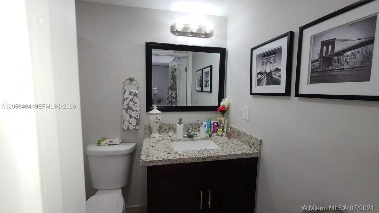 En Renta: $2,500 (2 camas, 2 baños, 965 Pies cuadrados)