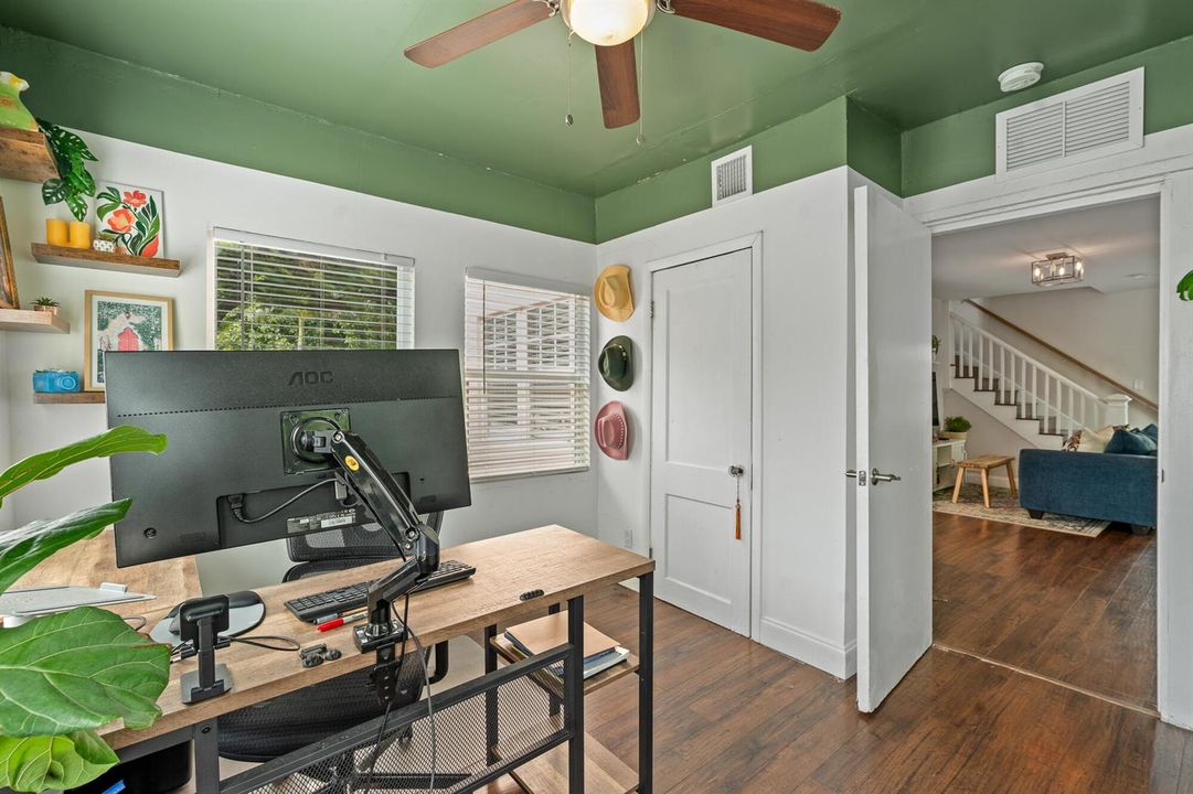 820 29th st west-17