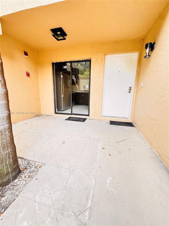 В аренду: $3,500 (3 спален, 2 ванн, 978 Квадратных фут)