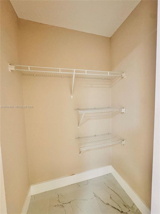 В аренду: $3,500 (3 спален, 2 ванн, 978 Квадратных фут)