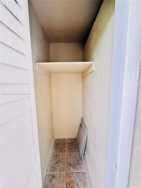 В аренду: $3,500 (3 спален, 2 ванн, 978 Квадратных фут)