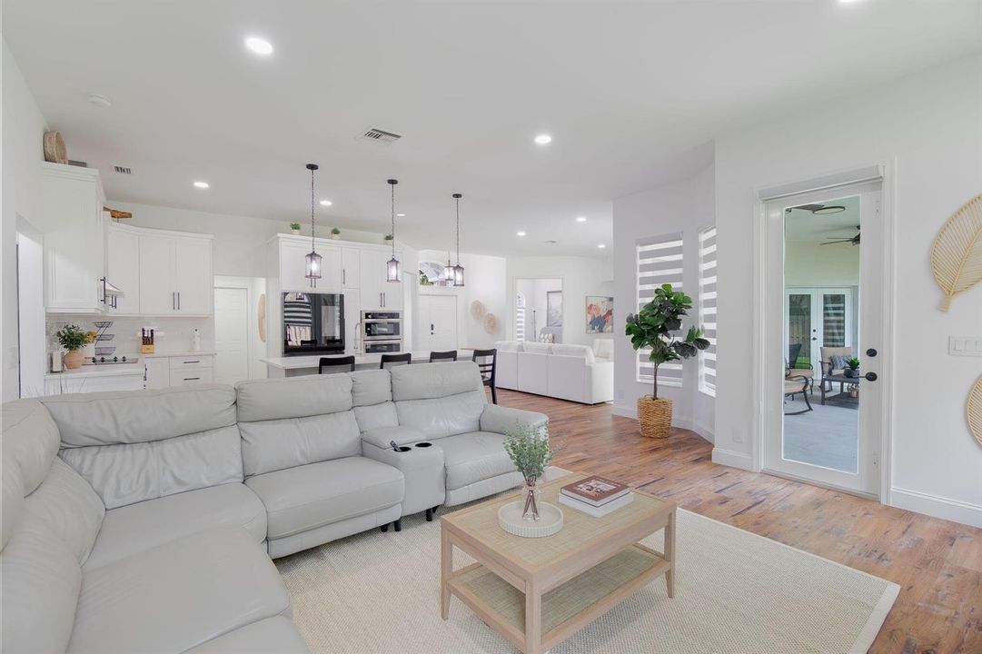 22-web-or-mls-DSC07101