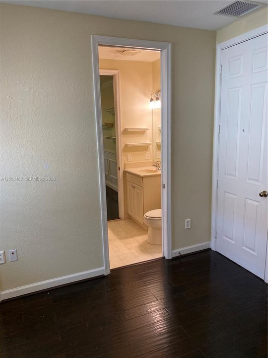 En Renta: $5,950 (5 camas, 4 baños, 3945 Pies cuadrados)