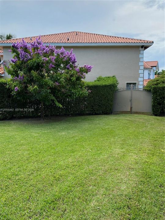 En Renta: $5,950 (5 camas, 4 baños, 3945 Pies cuadrados)