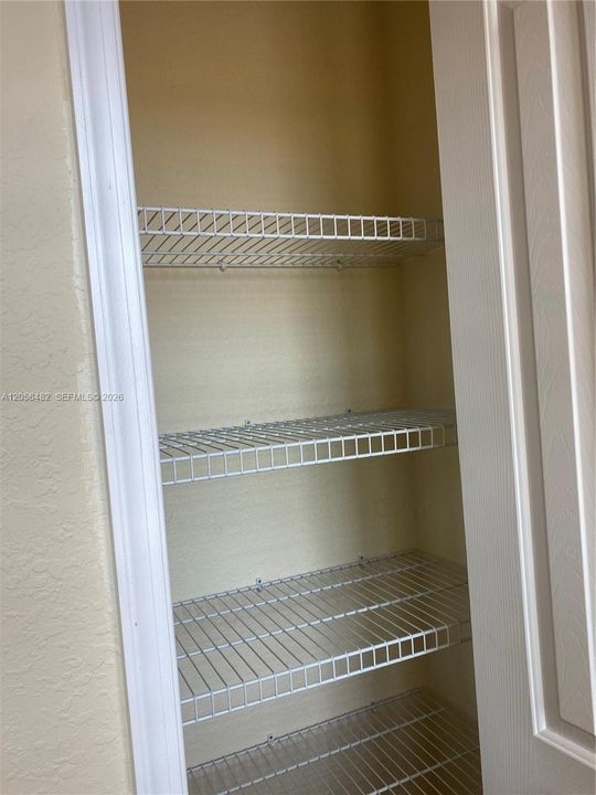 En Renta: $5,950 (5 camas, 4 baños, 3945 Pies cuadrados)