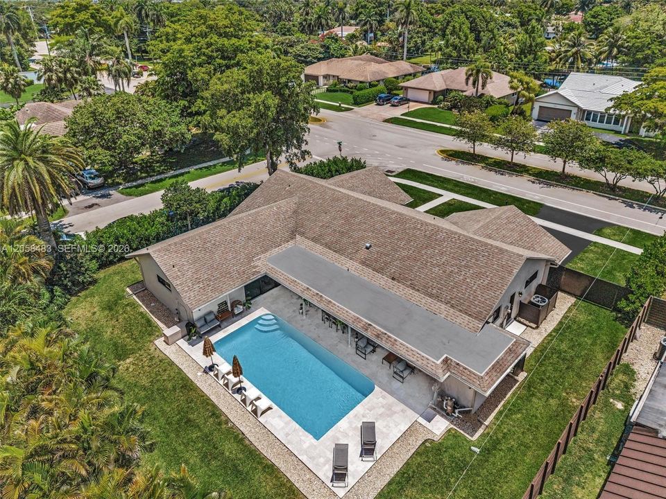 На продажу: $1,024,999 (4 спален, 3 ванн, 2510 Квадратных фут)