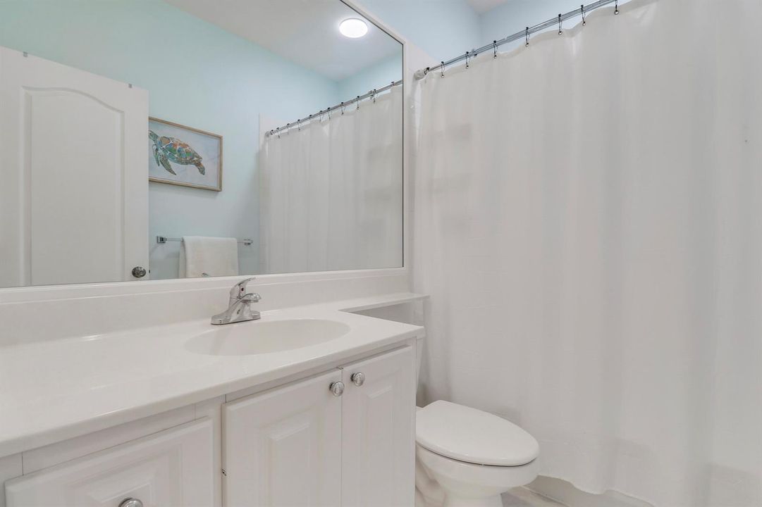 2nd Bathroom