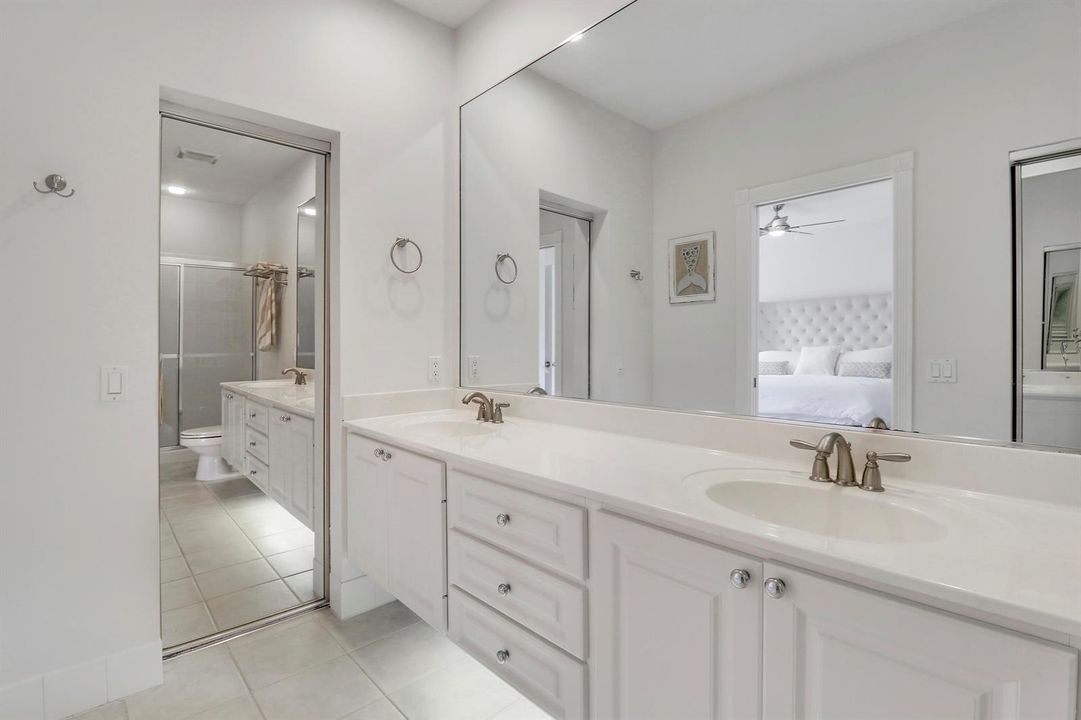 Ensuite Double Sink Walk In Shower