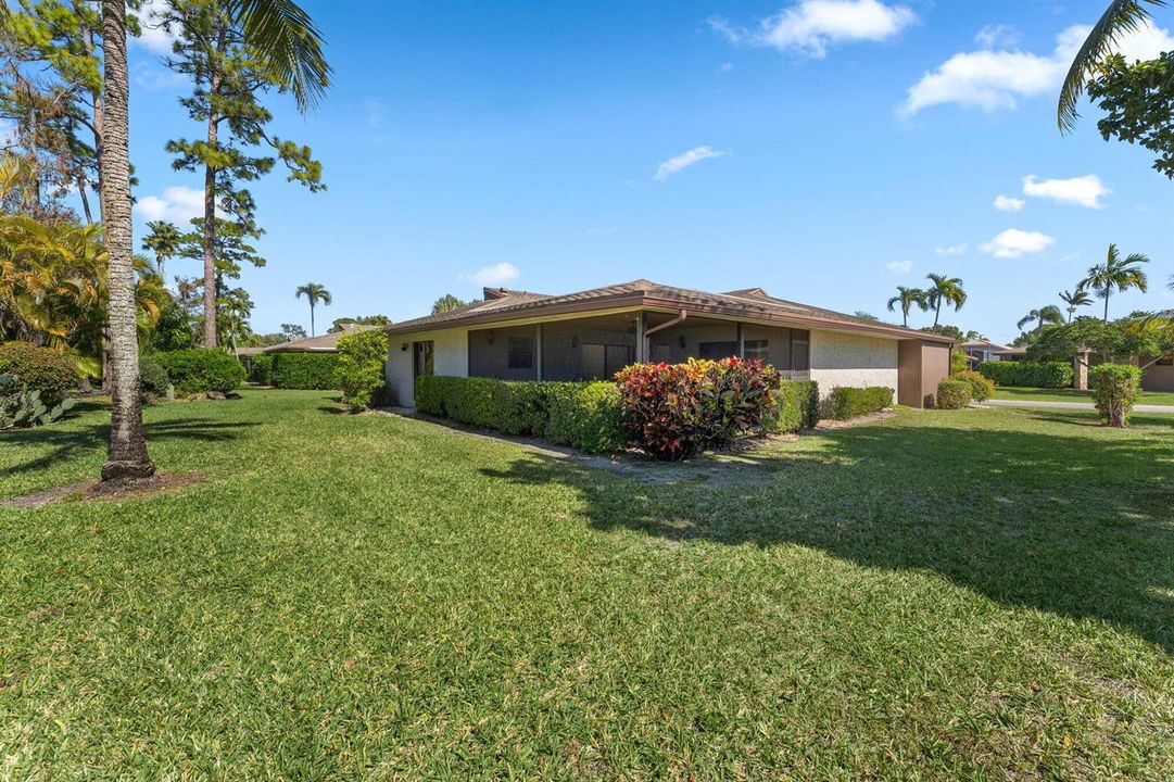 30-web-or-mls-7811 Beechfern Cir-30
