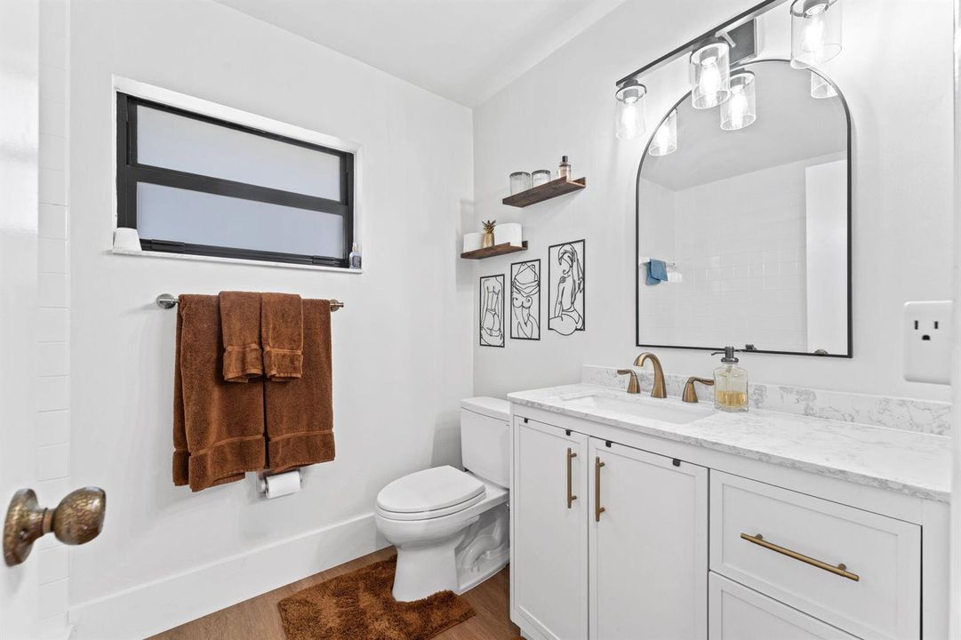 26-web-or-mls-7811 Beechfern Cir-26