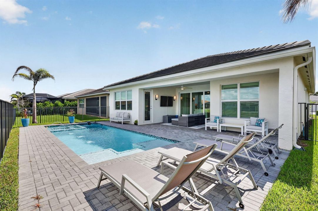 11758 SW CORAL COVE PKWY.