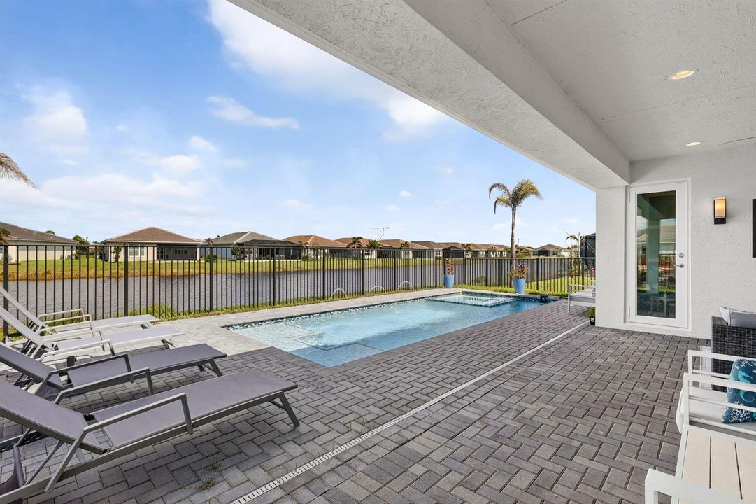 11758 SW CORAL COVE PKWY.