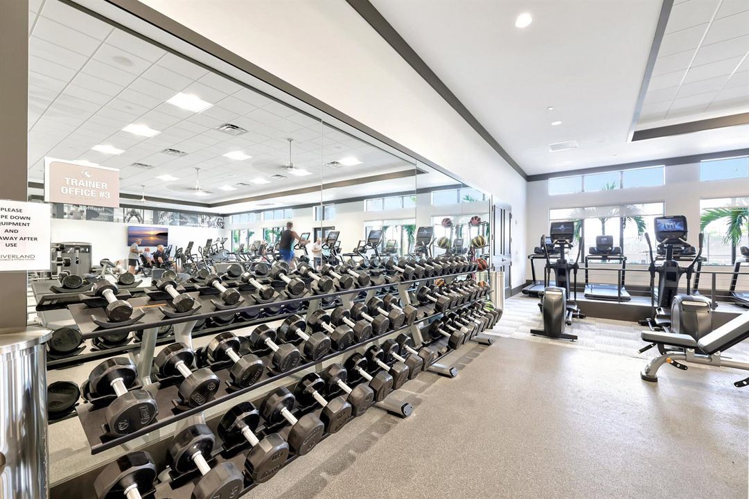 RIVERLAND WELLNESS & FITNESS CENTER