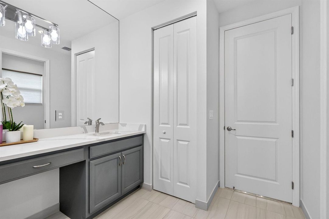 11758 SW CORAL COVE PKWY.