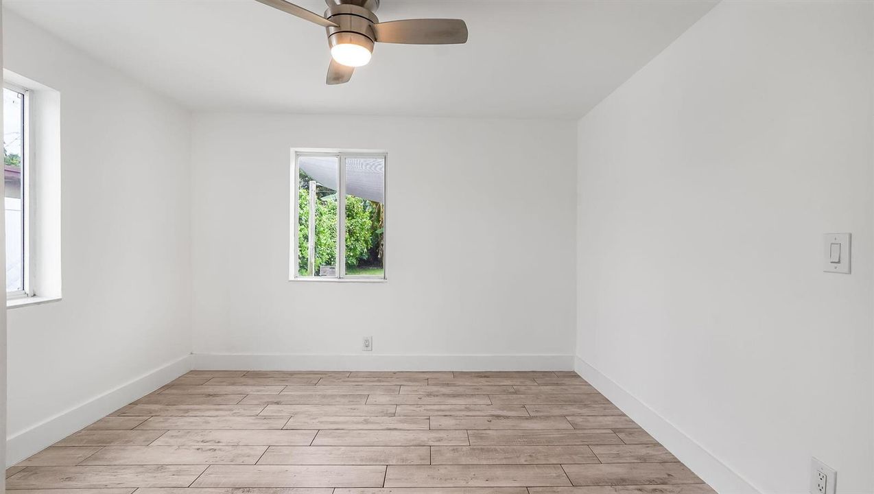 21-web-or-mls-DSC06976