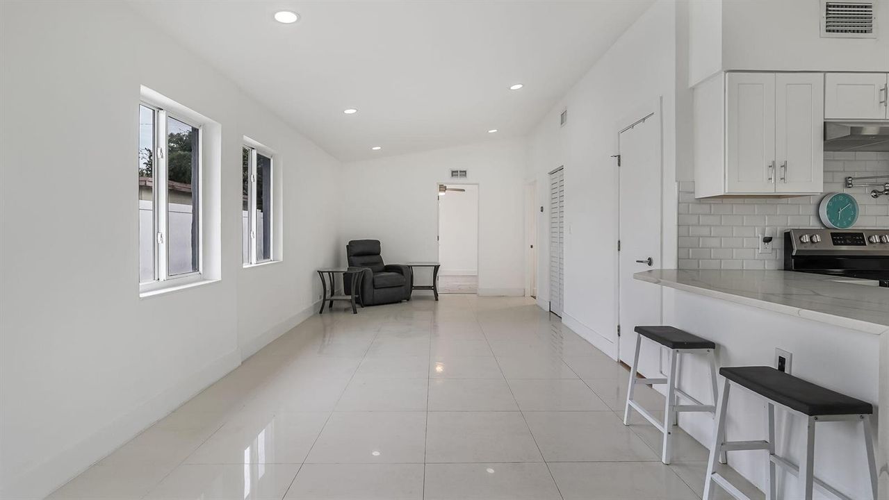 8-web-or-mls-DSC06929