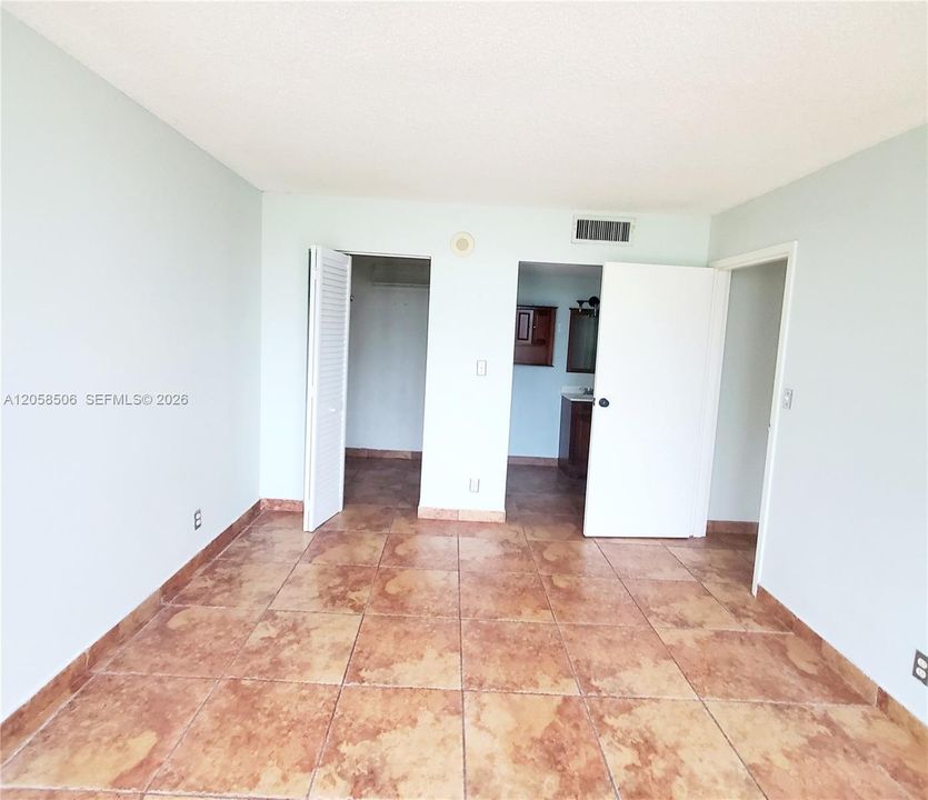 В аренду: $1,850 (1 спален, 1 ванн, 767 Квадратных фут)