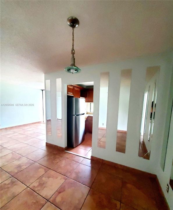 В аренду: $1,850 (1 спален, 1 ванн, 767 Квадратных фут)