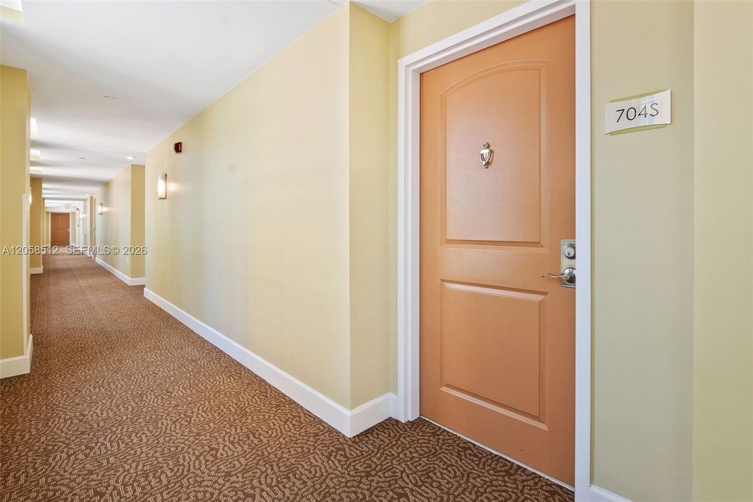 В аренду: $2,350 (1 спален, 1 ванн, 759 Квадратных фут)