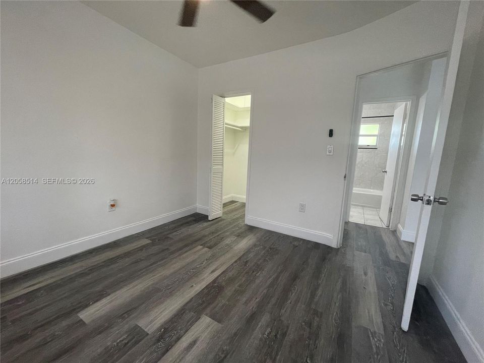 В аренду: $1,400 (1 спален, 1 ванн, 2280 Квадратных фут)
