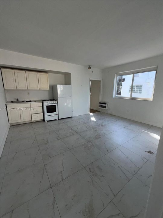 В аренду: $1,800 (1 спален, 1 ванн, 7558 Квадратных фут)