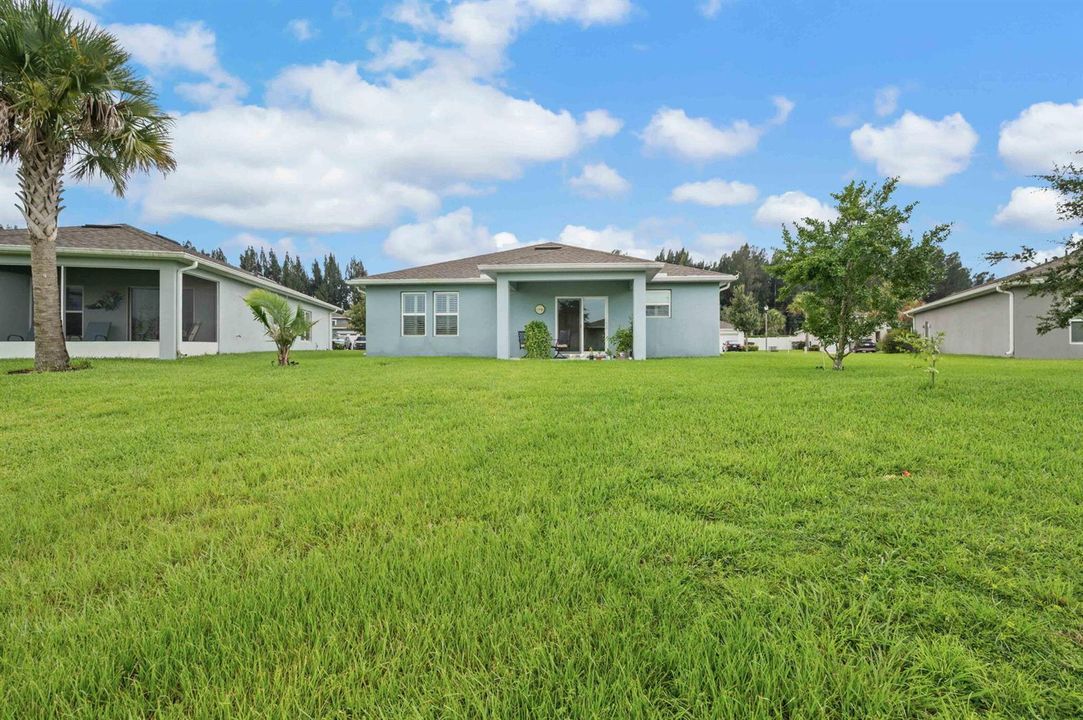 25-web-or-mls-3833 Lancove Way - Full -